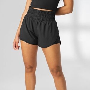 Vitality (Balance Athletica) Vista short in midnight